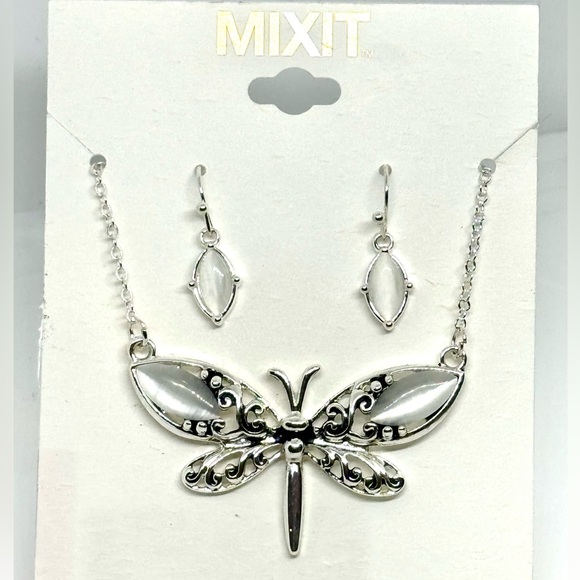 Mixit Silver Tone and Faux Mother of Pearl Dragonfly Pendant Necklace and Earrin - Picture 4 of 10